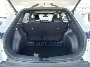 Toyota Corolla Cross Z Pearl Full Option 2023
