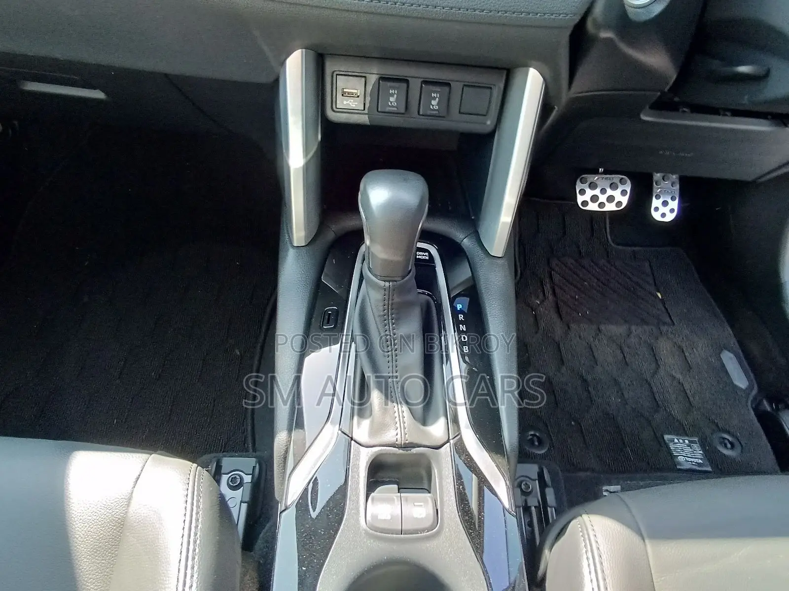 Toyota Corolla Cross Z Pearl Full Option 2023