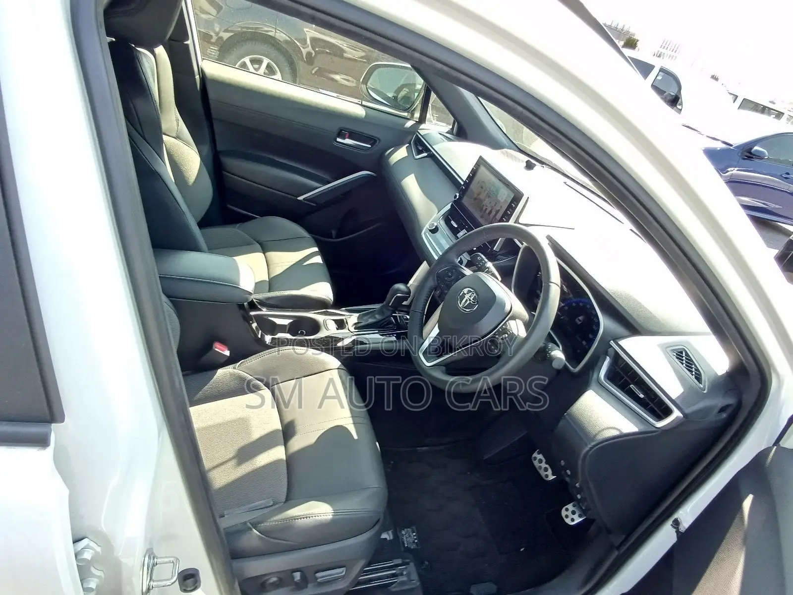 Toyota Corolla Cross Z Pearl Full Option 2023