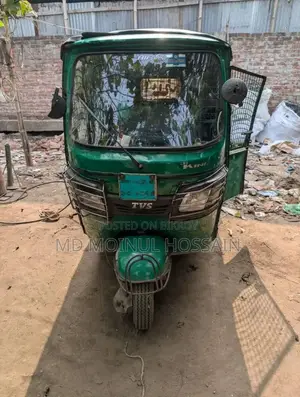 TVS Metro 2018 Green