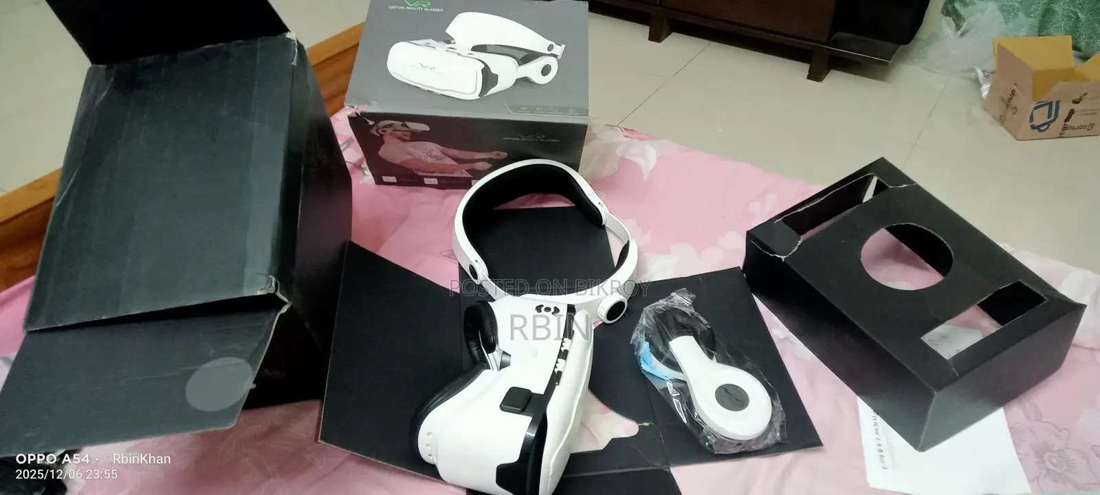 Shinecon SC-G02EF VR Glasses – Experience 3D and Virtual Reality on your phone