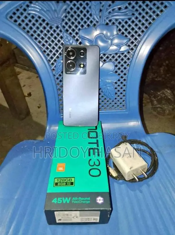 Infinix Note 30 8/128 (Used)