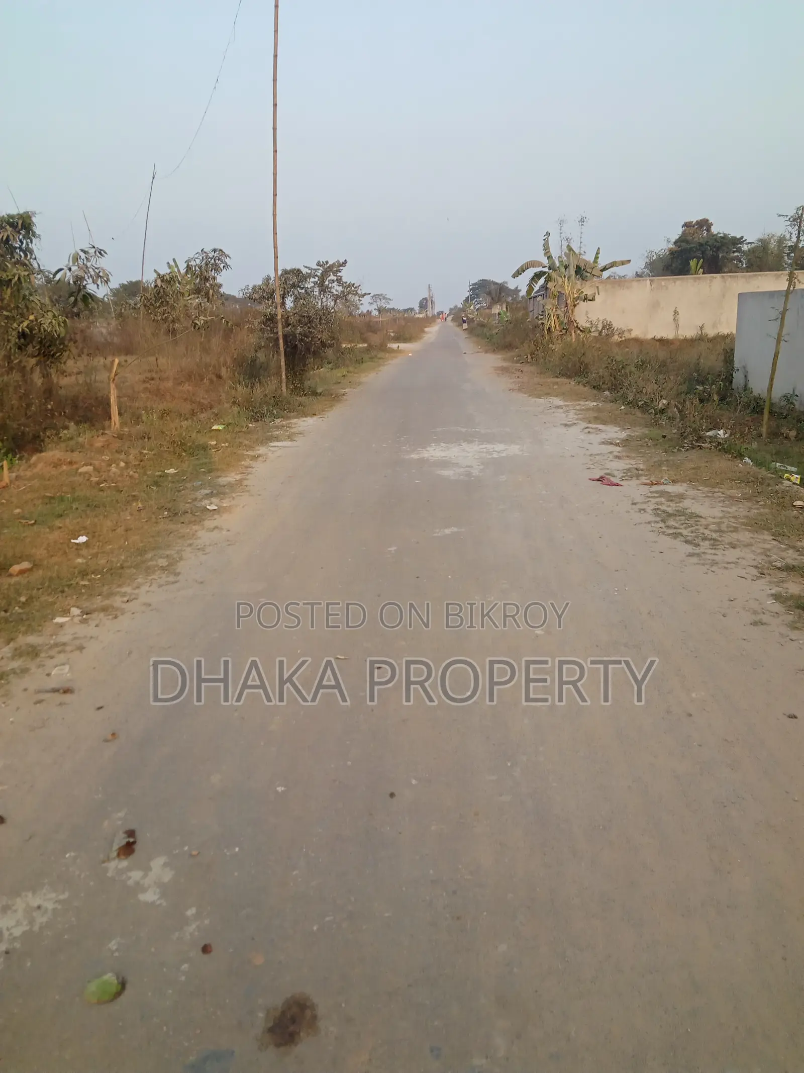 60ft Rd 3 Katha Lake View East at Sector-15/E