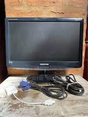 Samsung 19-inch LCD in perfect condition