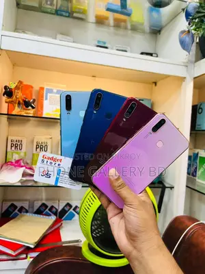 Vivo Y17 8/256 Full box 🔥 (Brand New)