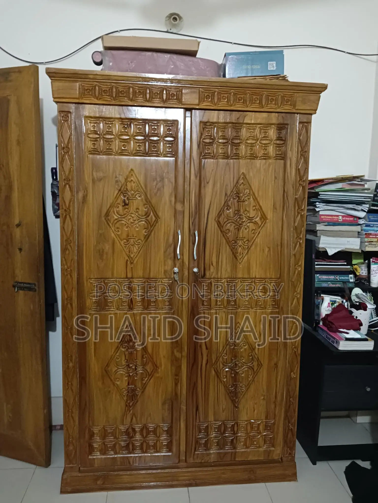 আলমারি বিক্রির জন্য