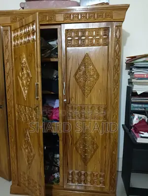 আলমারি বিক্রির জন্য
