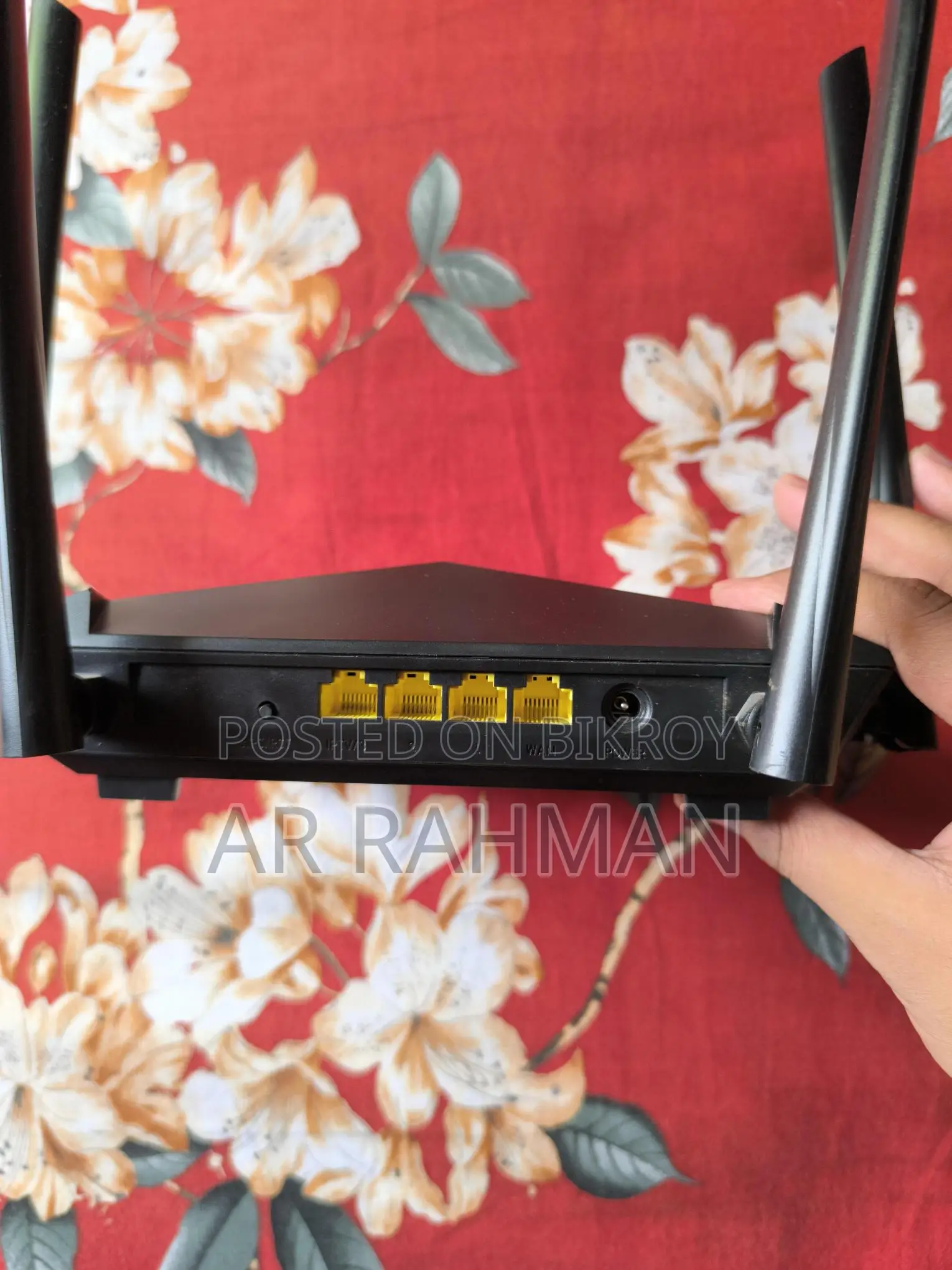 Tenda AC10 AC1200 Mbps Gigabit Dual-Band Wi-Fi Router