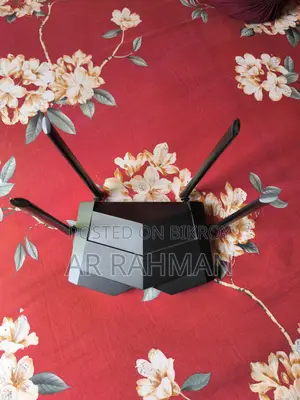 Tenda AC10 AC1200 Mbps Gigabit Dual-Band Wi-Fi Router