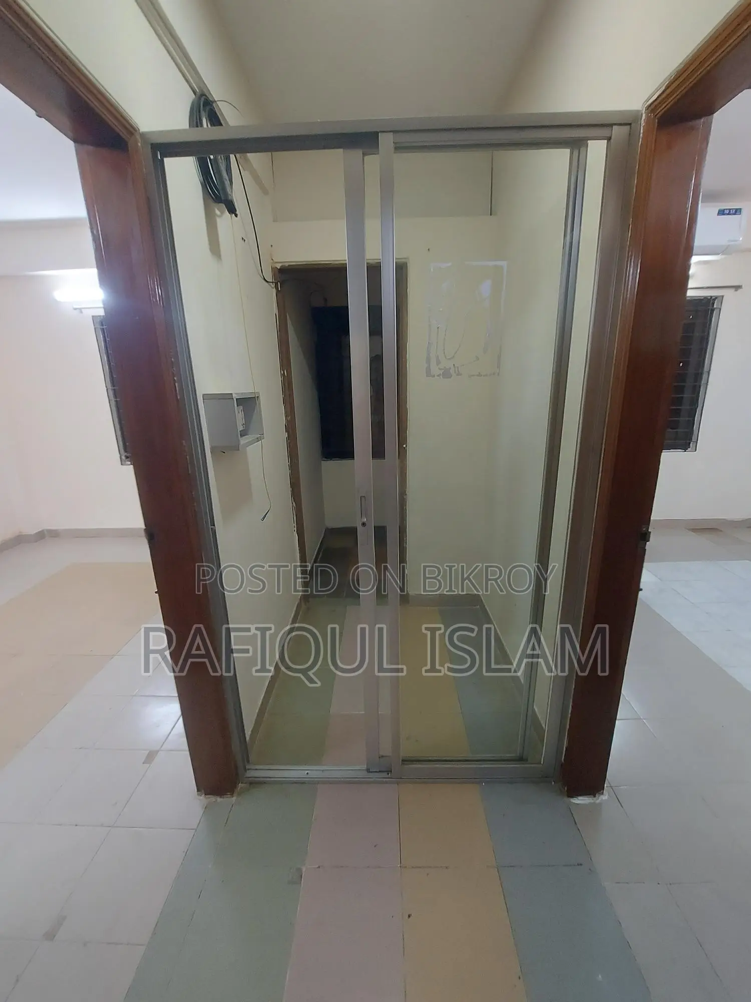 ফ্ল্যাট বাসায় রুম ভাড়া হবে ব্যাচেলর