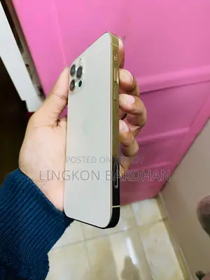 Apple iPhone 12 Pro . (Used)
