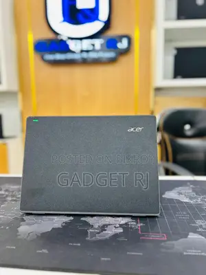Super Fresh Acer TravelMate B3