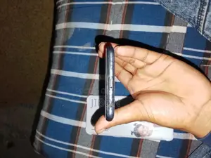 অপো রেনো ৫ (ব্যবহৃত)