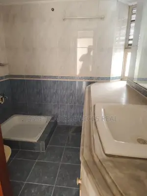 বারিধারা ডিপ্লোম্যাটিক জোনে ২২৫০ বর্গফুটের অফিস স্পেস ভাড়া হবে