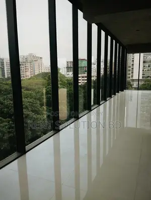 গুলশান ২-এ বিলাসবহুল বাণিজ্যিক অফিস ভাড়া