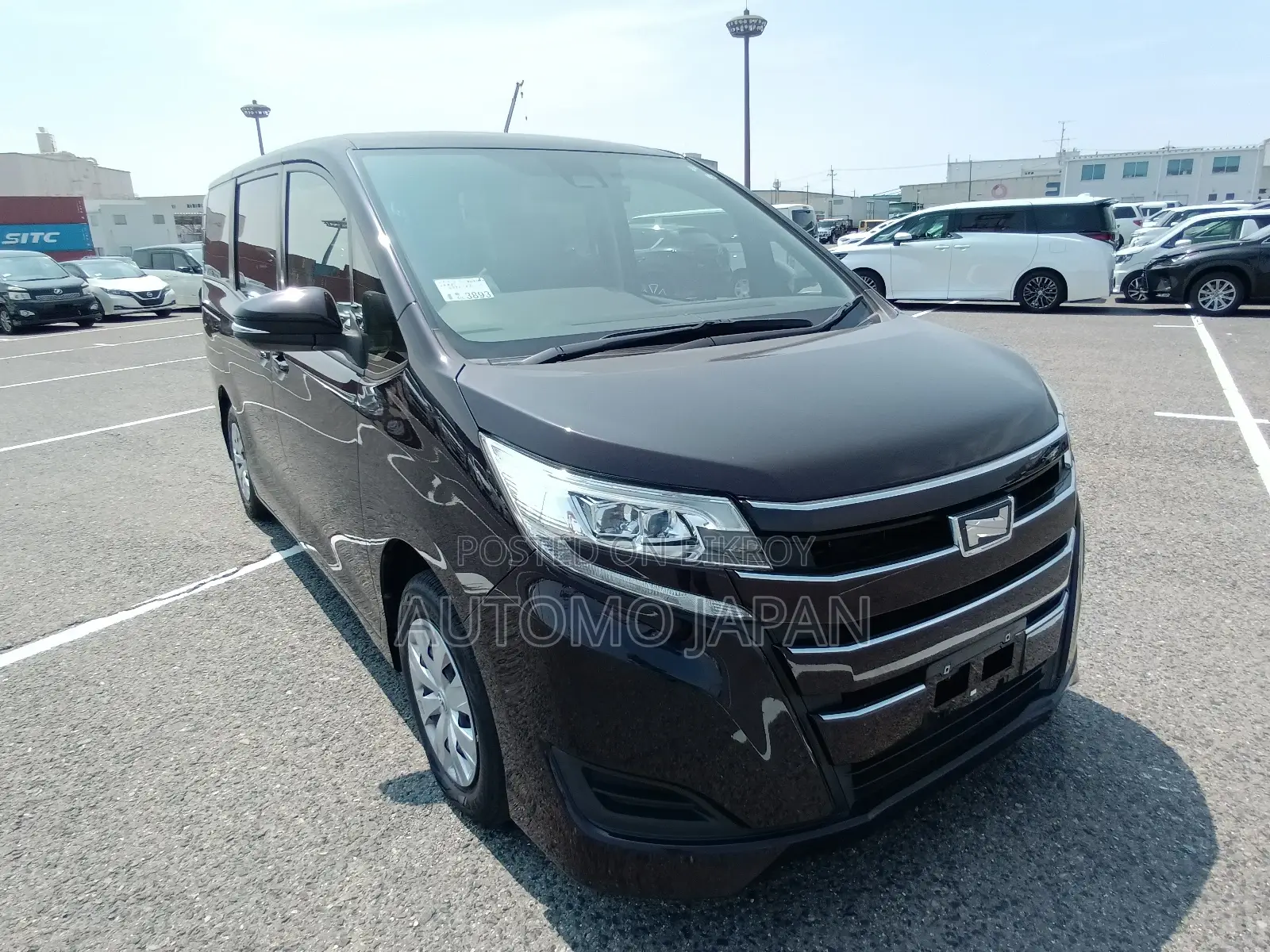Toyota Noah X 2021