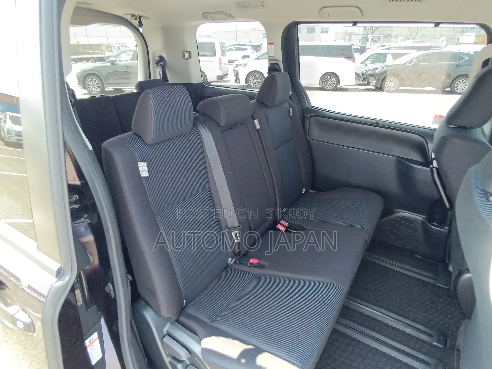 Toyota Noah X 2021