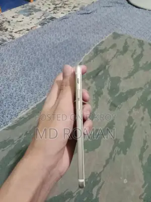 অ্যাপল আইফোন ৬ (ব্যবহৃত)