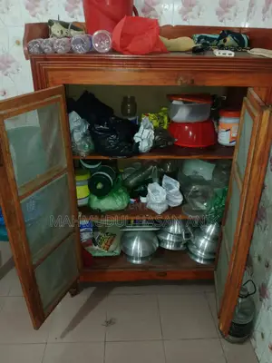 কাঠের সোকেস,showcase
