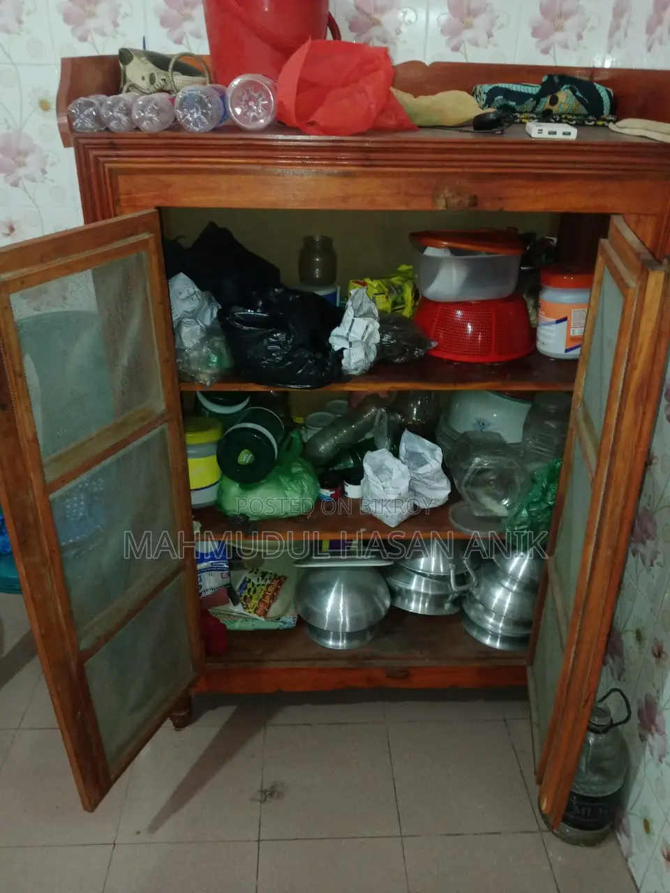 কাঠের সোকেস,showcase