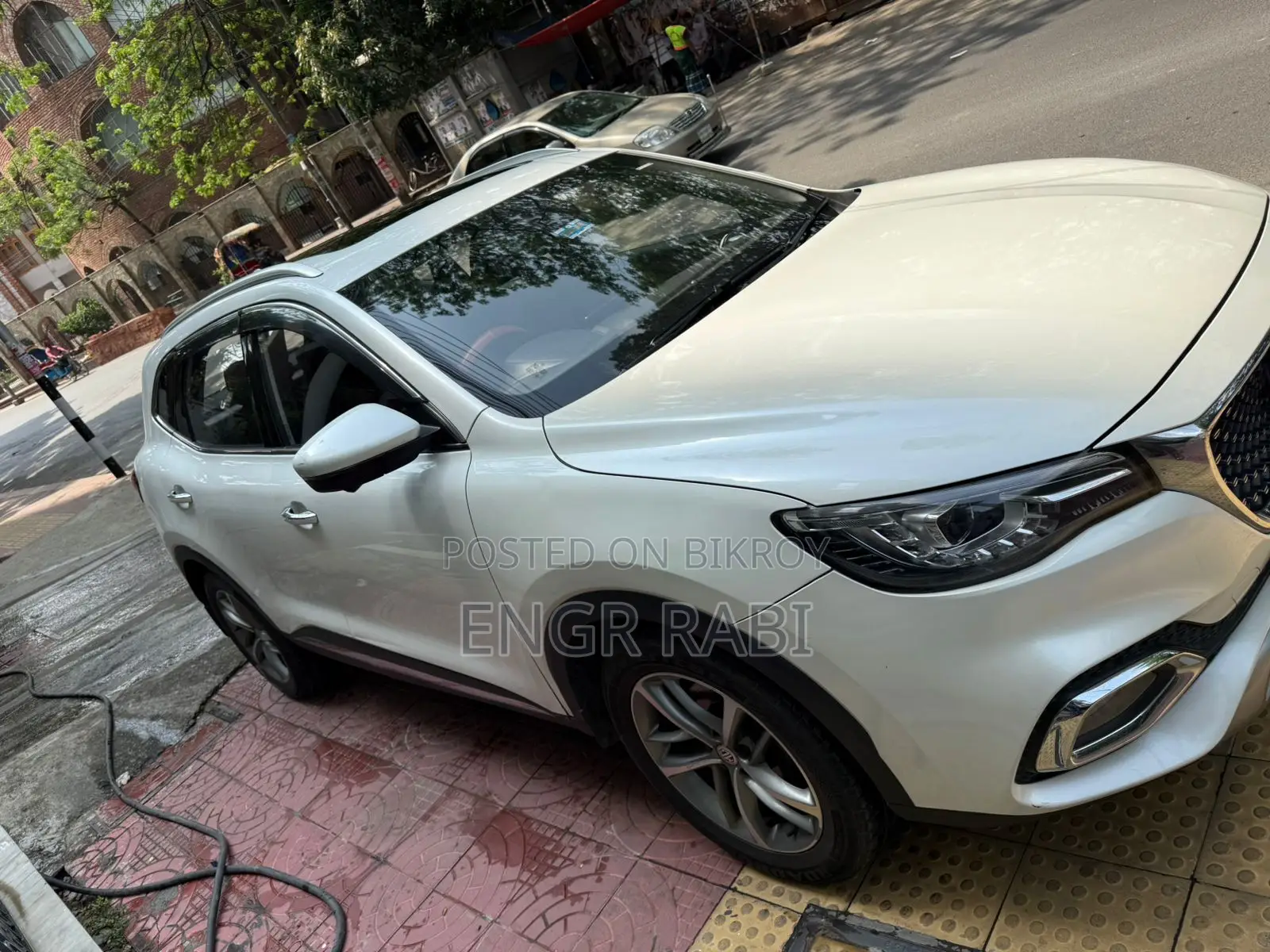 MG HS . 2022