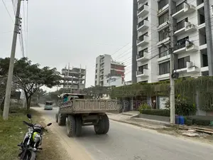 4-Katha Lake View Plot for Sale, L-Block, Bashundhara, Baridhara
