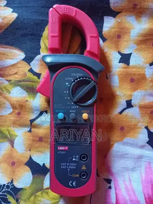 UT 201/202 Clamp Meter
