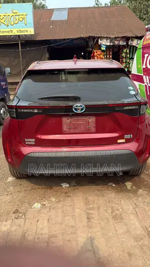 Toyota Yaris Cross . 2023