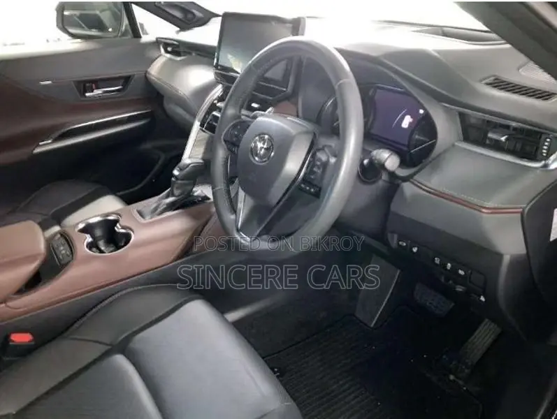 Toyota Harrier Z LEATHER NON HYBRID 2020