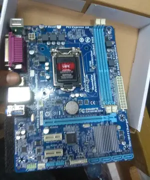 GIGABYTE GA-H61M-DS2 Micro-ATX Motherboard 1 year Warranty