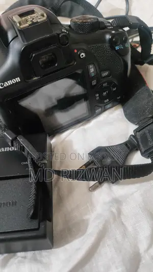 Canon EOS 1300D With 18-55mm IS II Lens - Fresh Condition