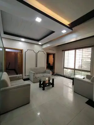 বনানীতে ২৮০০ বর্গফুটের ফার্নিশড অফিস স্পেস ভাড়া