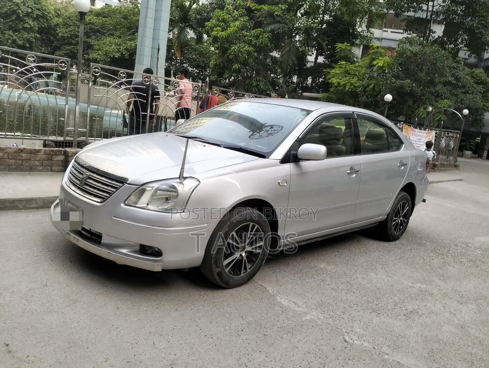 Toyota Premio F 2005