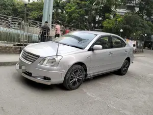 Toyota Premio F 2005
