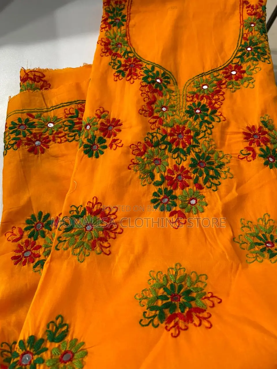 সম্পূর্ণ হাতের ডিজাইনের ওয়ান পিস
