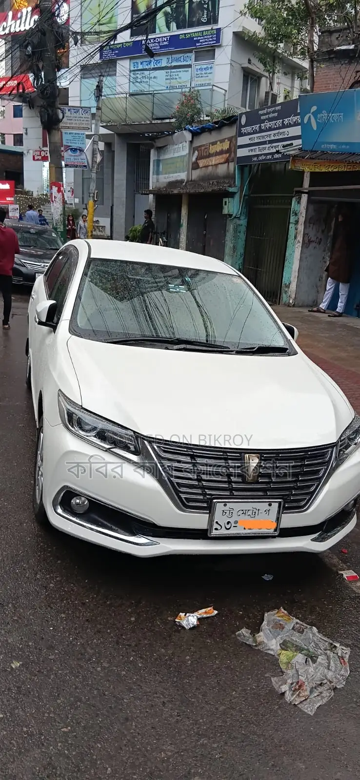 Toyota Premio push state 2016