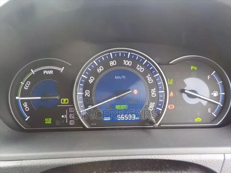 Toyota Esquire GI HYB 4 POINT 2021