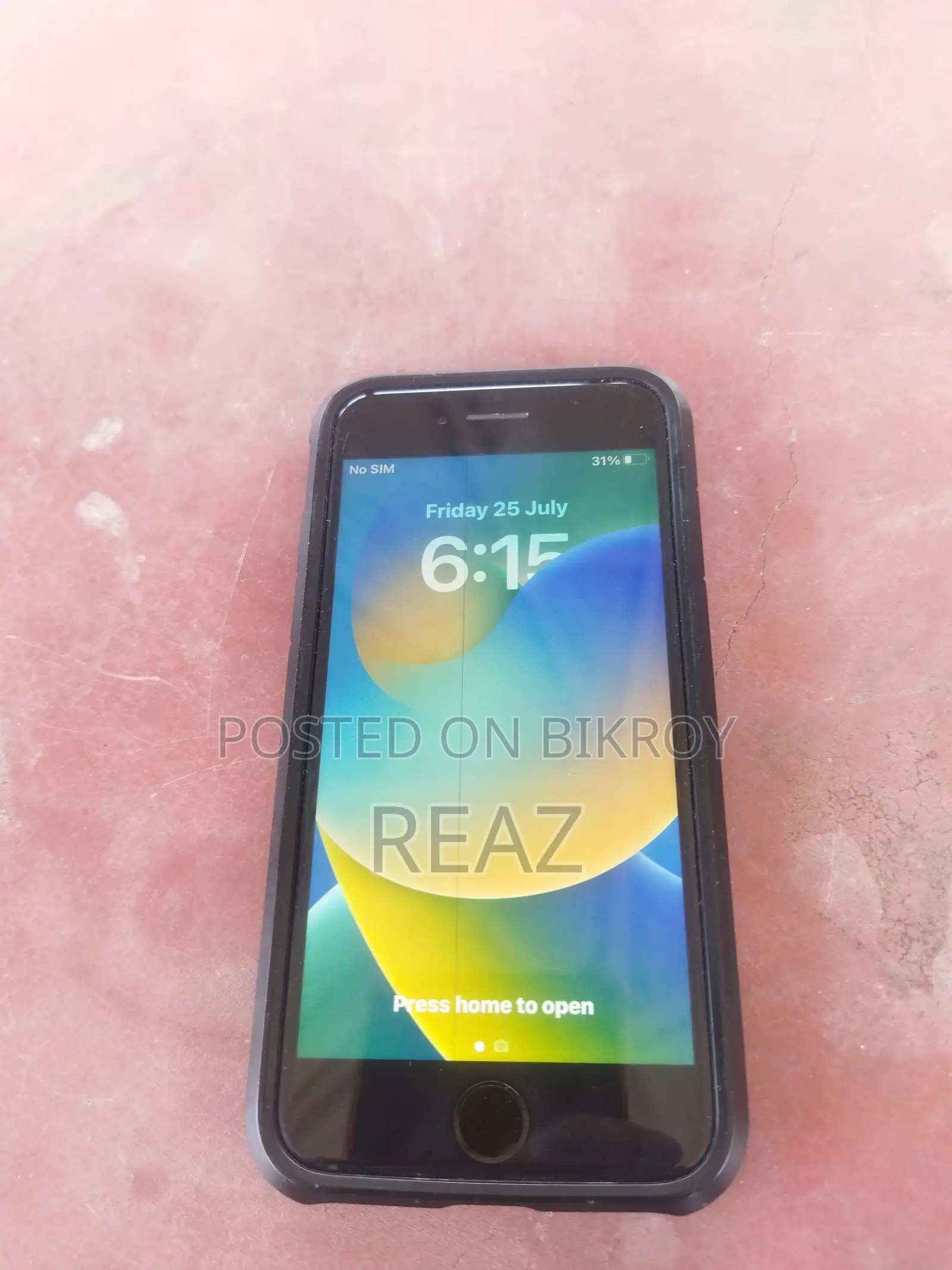 Apple iPhone 8 iOS 16.7.11 (Used)