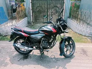 Bajaj Discover 125 . 2019