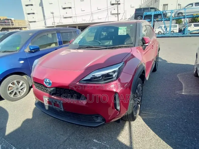 Toyota Yaris Cross Z Red 4.5 Point 2021