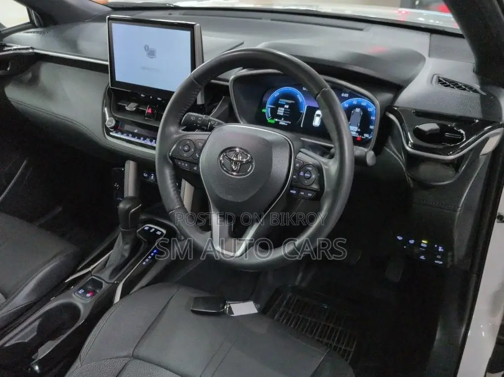 Toyota Corolla Cross Z Pearl Full Option 2023