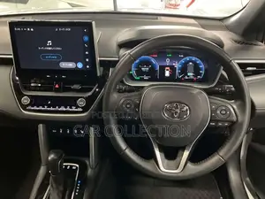 Toyota Corolla Cross Z LEATHER, ZVG 13 2023