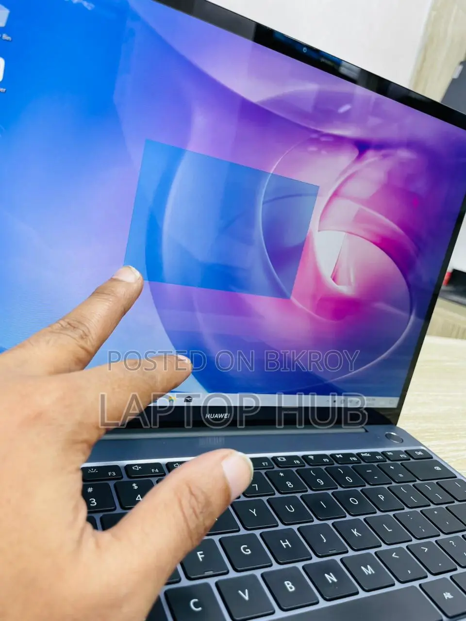 HUAWEI|intel i7|NVidia MX 2 GB Dedicated graphic|16 RAM/512 SSD 2K Touch