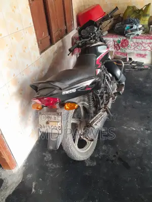 TVS Metro 2009