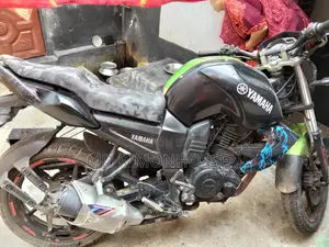 Yamaha FZS v1 2015