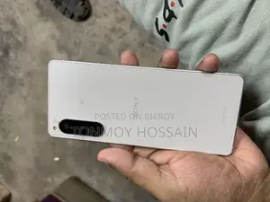 Sony Xperia 5 Mark 3 . (Used)