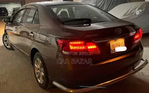 টয়োটা প্রিমিও এফএল এলইডি আইডল স্টপ ২০১৬