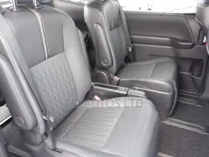 Toyota Noah S-Z PKG 4.0 PEARL 2022