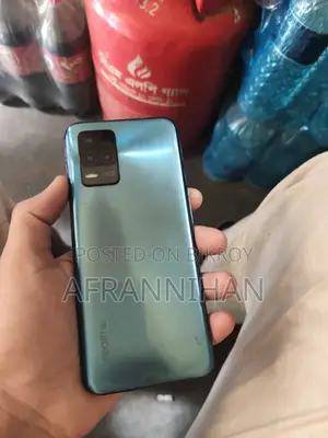 Realme 8 (Used)