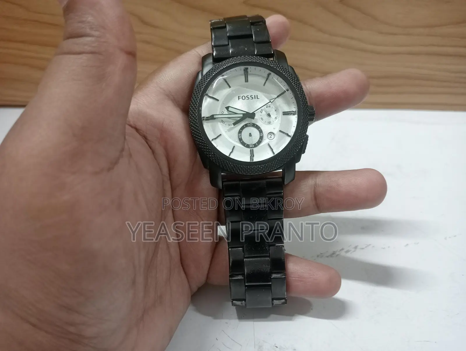 Analogue Watch for sale